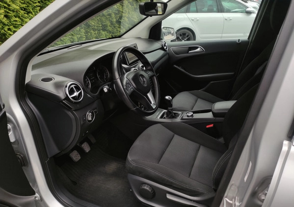 Mercedes-Benz Klasa B cena 32800 przebieg: 239000, rok produkcji 2011 z Tomaszów Lubelski małe 277